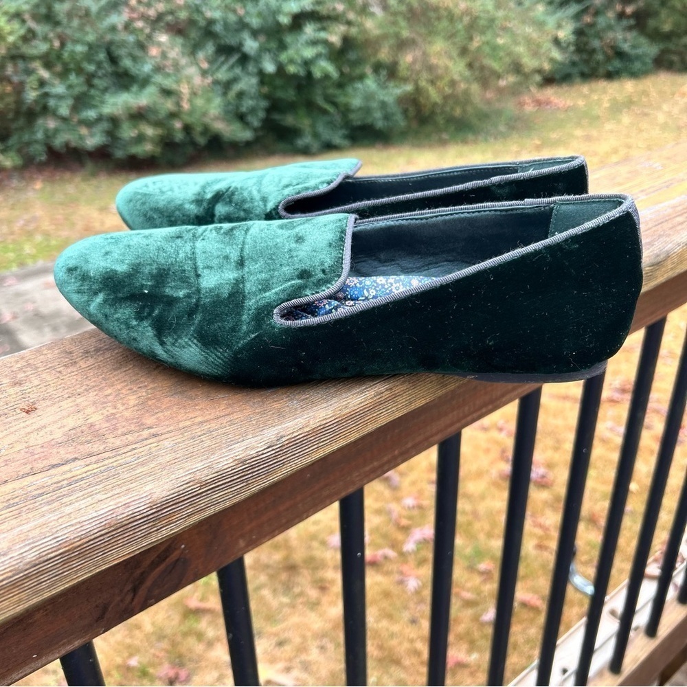 Birdies Green Velvet Slip On Shoes sz 10.5